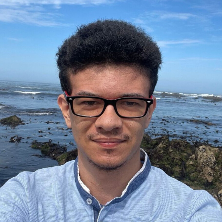 Diogo Castro Da Torre Ferreira – Guests and Conferences Manager